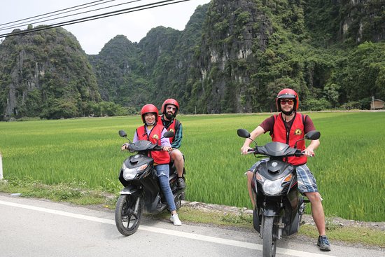Travel to Ninh Binh by motorbike